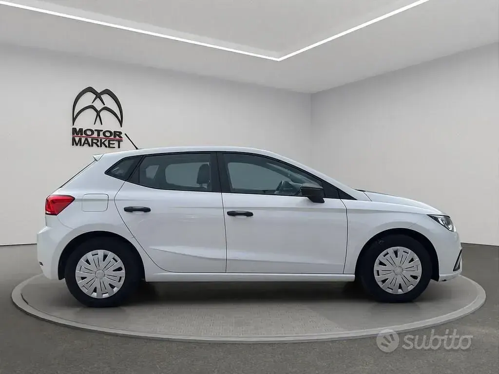 Usata Seat Ibiza Reference 90 CV (66 kW) 2019 Bianco Utilitaria