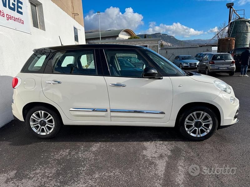 Usata Fiat 500L Lounge 120 CV (88 kW) 2018 Bianco Monovolume