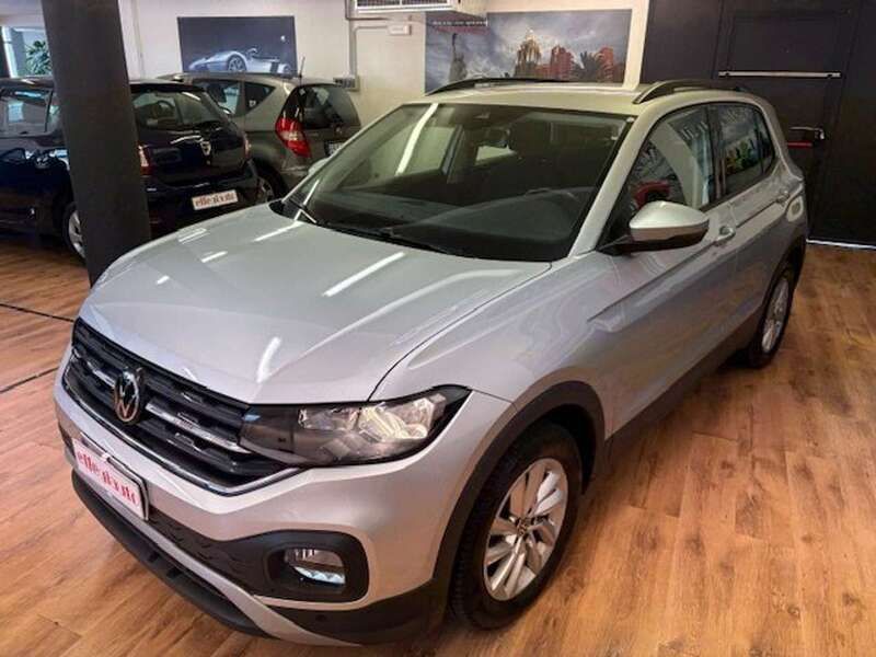 Argento Usata 2021 VW T-Cross Style SUV | 15.800 € (Buon prezzo) - Immagine 1/4