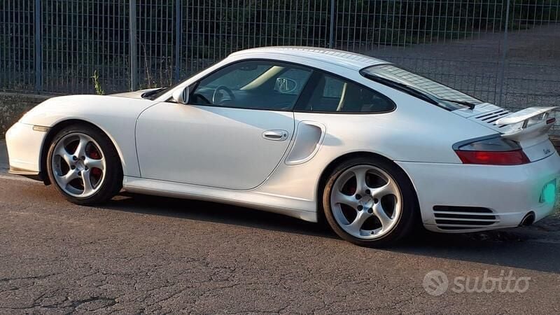 Usata Porsche 996 Turbo 2002 Bianco