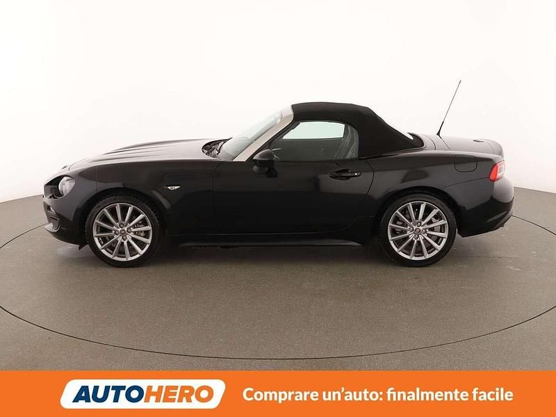 Usata Fiat 124 Spider Lusso 140 CV (102 kW) 2017 Nero Cabrio