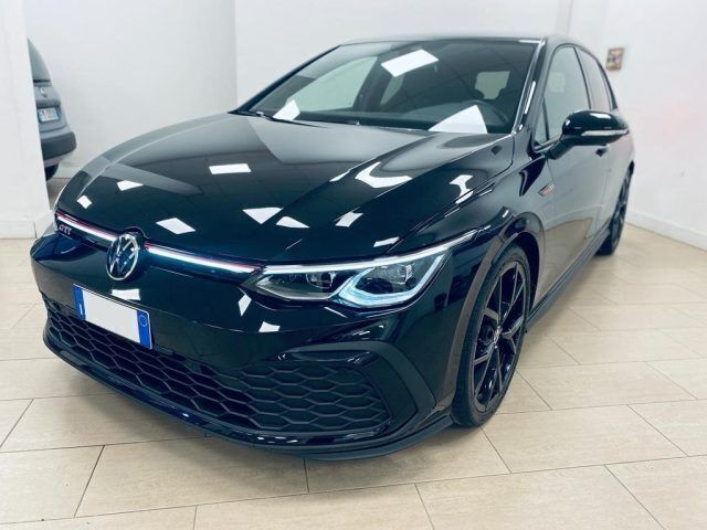 Bianco pastello Usata 2022 VW Golf VIII GTI Due volumi | 30.890 € (Super prezzo) - Immagine 1/4