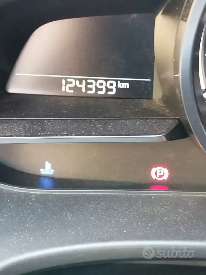 Usata Mazda 3 Exceed 105 CV (77 kW) 2018 Grigio Berlina
