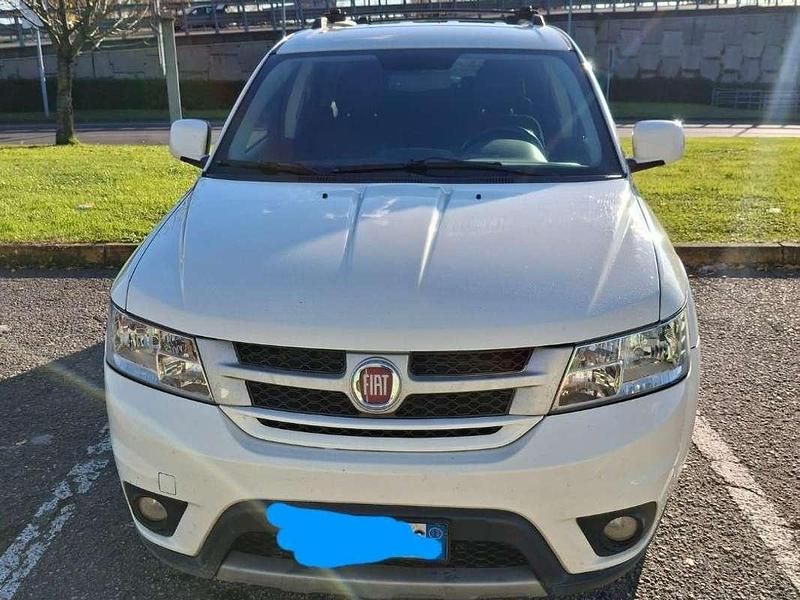 Usata Fiat Freemont 140 CV (102 kW) 2012 Bianco SUV