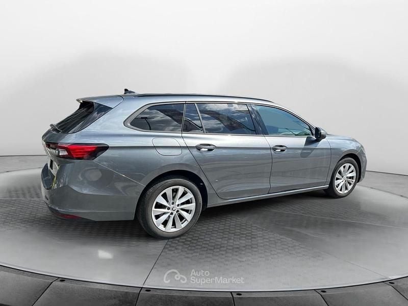 Usata Skoda Superb Selection 150 CV (110 kW) 2024 Grigio Station wagon