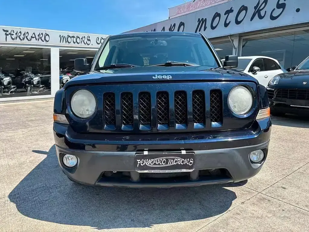 Usata Jeep Patriot Limited 163 CV (119 kW) 2011 Bluazzurro SUV