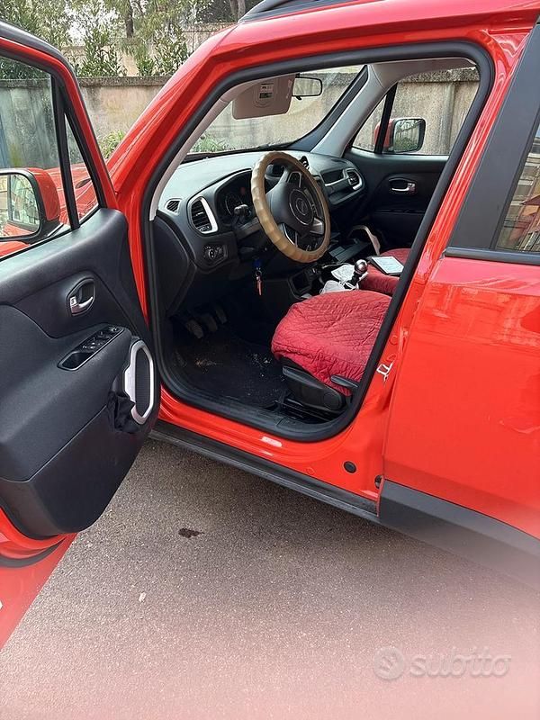 Begagnad Jeep Renegade Longitude 130 HK (95 kW) 2020 SUV