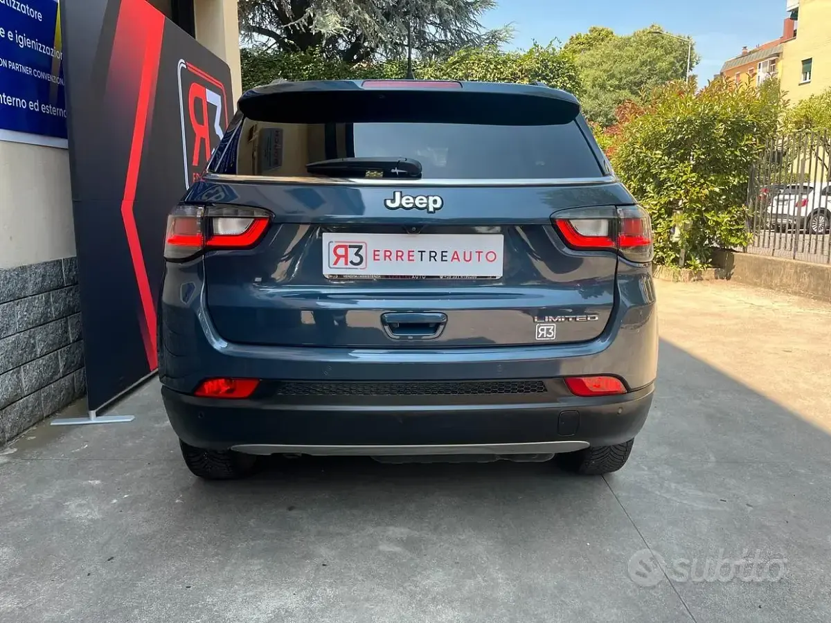 Usata Jeep Compass Limited 131 CV (96 kW) 2022 Bluazzurro SUV