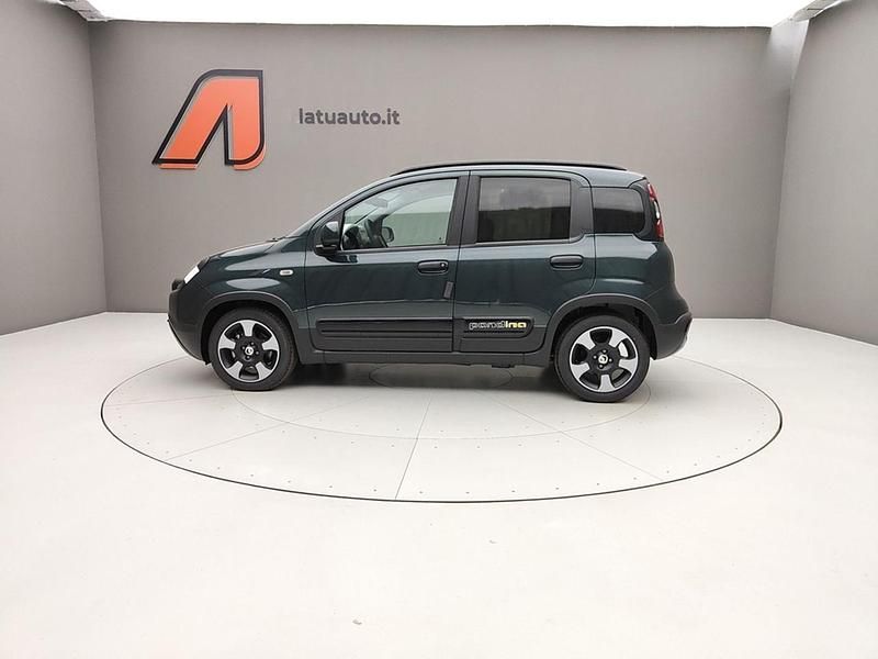 Usata Fiat Panda Cross 70 CV (51 kW) 2025 Verde foresta Utilitaria