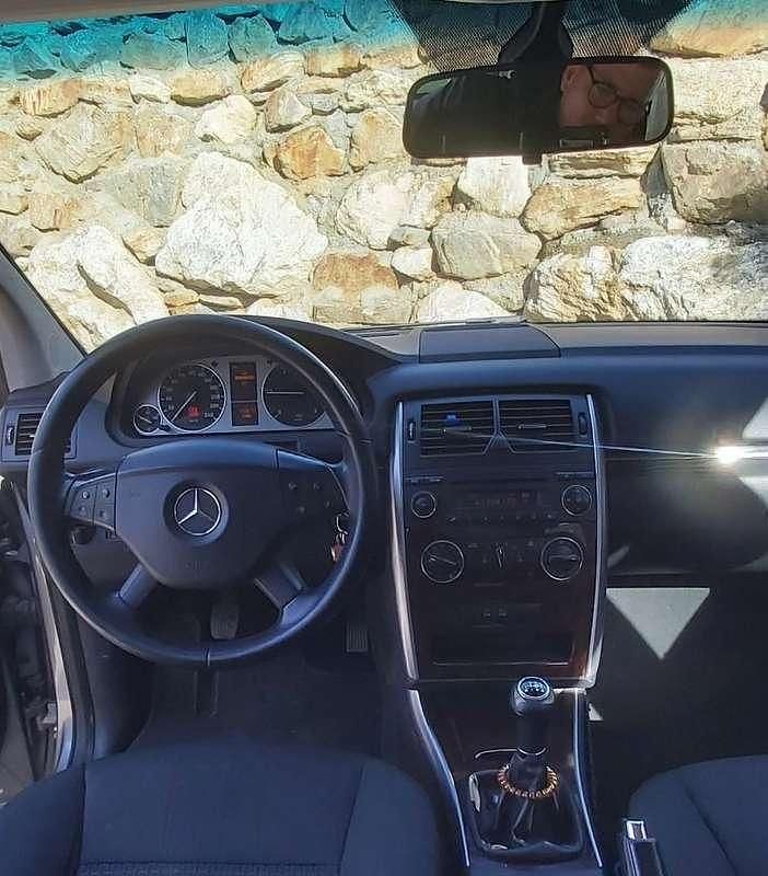 Usata Mercedes B200 Chrome 140 CV (102 kW) 2010 Monovolume
