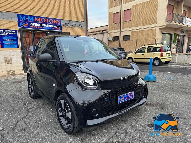 Usata Smart ForTwo Coupé Passion 41 kW (56 CV) 2022 Nero Utilitaria