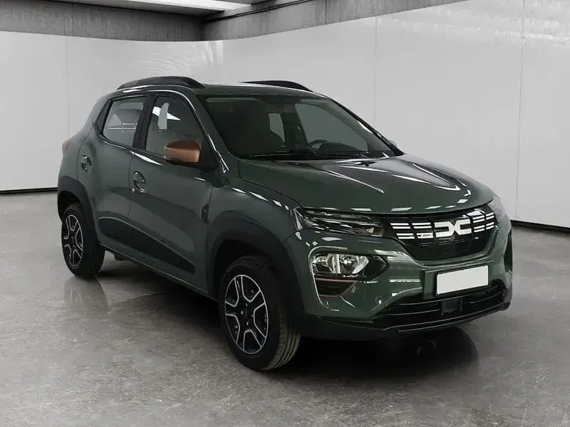 Usata Dacia Spring Extreme 47 kW (65 CV) 2024 Verde Utilitaria