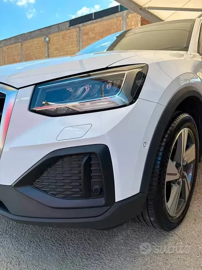 Usata Audi Q2 Advanced 116 CV (85 kW) 2023 Bianco SUV