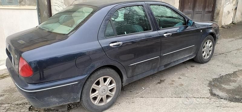 Usata Lancia Lybra 150 CV (110 kW) 2002 Blu Berlina