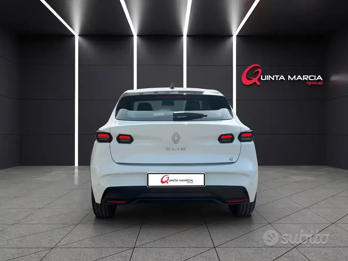 Nuova Renault Clio V Evolution 116 CV (85 kW) 2026 Bianco Berlina