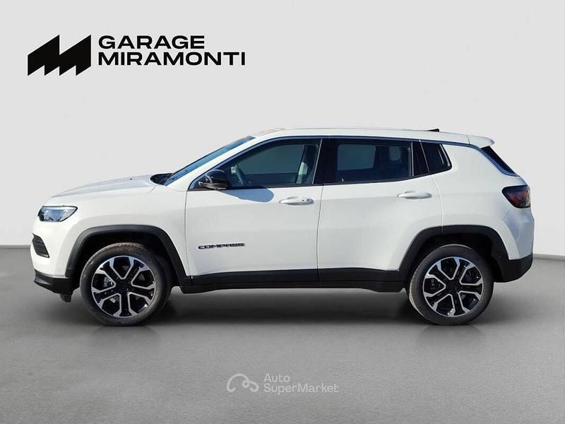 Usata Jeep Compass Altitude 131 CV (96 kW) 2024 Bianco SUV