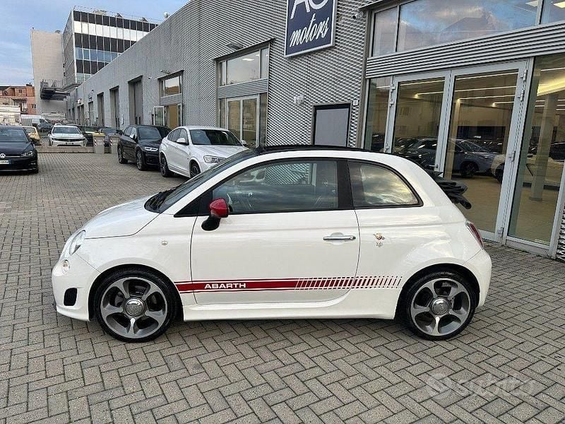Usata Abarth 595C 140 CV (102 kW) 2016 Bianco Cabrio