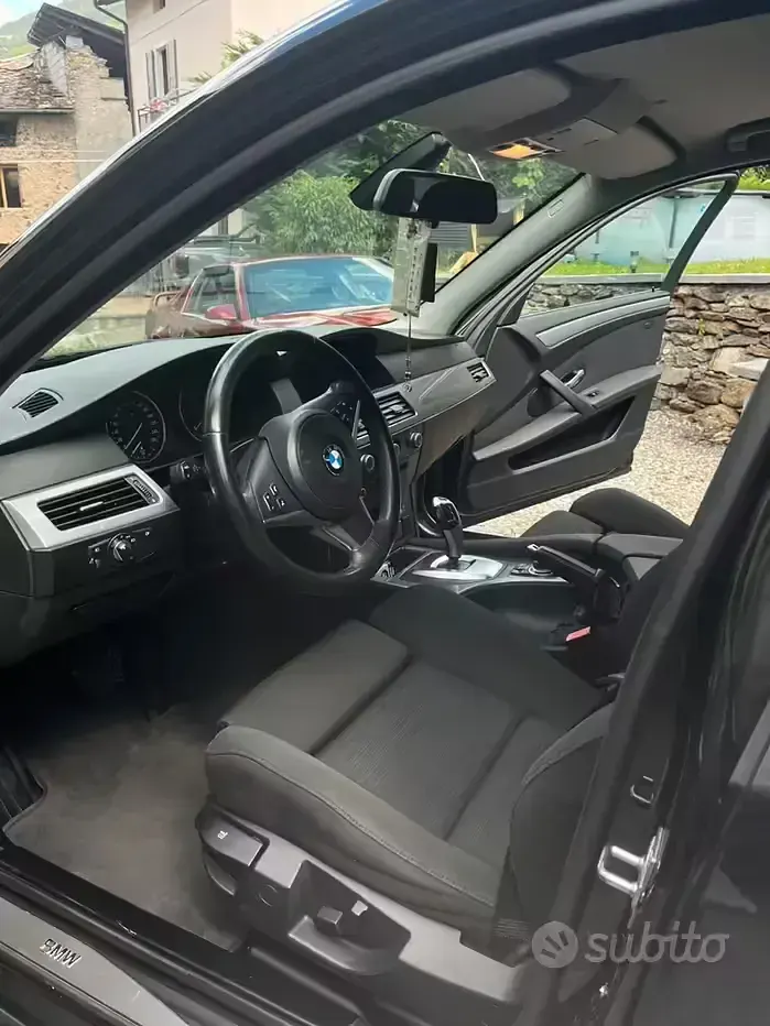 Usata BMW 520 177 CV (130 kW) 2009 Berlina