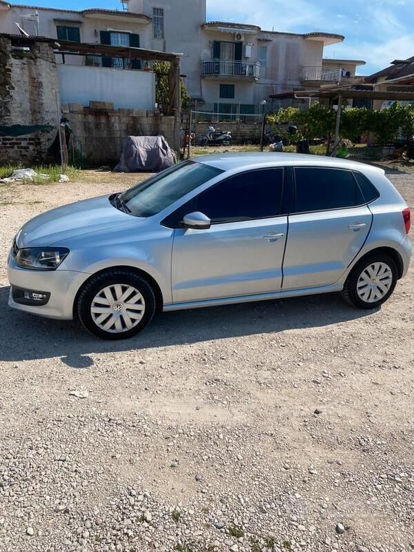Usata VW Polo 75 CV (55 kW) 2014 Grigio Utilitaria