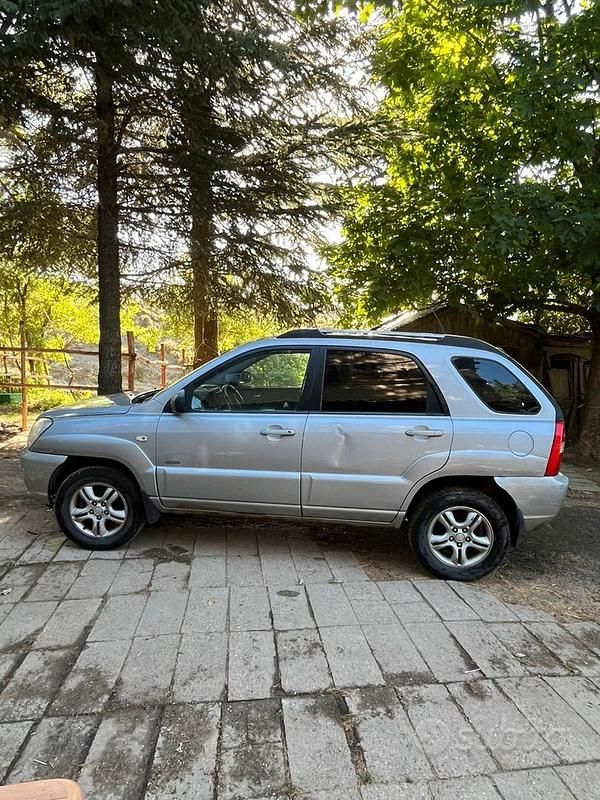Usata Kia Sportage 112 CV (82 kW) 2005 Grigio SUV
