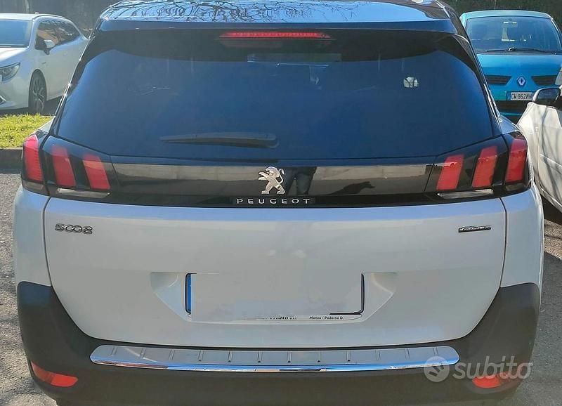 Usata Peugeot 5008 GT-line 2020 Bianco SUV