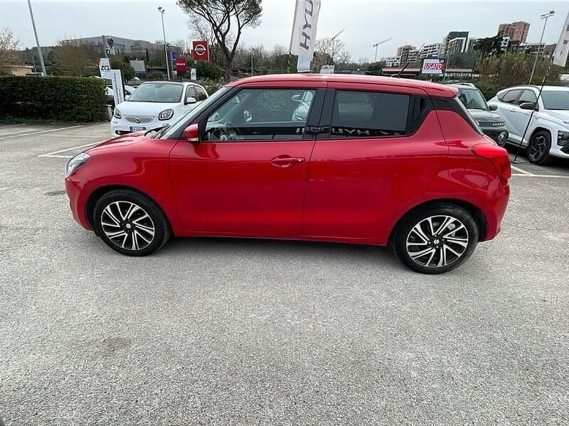 Occasion Suzuki Swift 83 ch (61 kW) 2022 Rouge Citadine