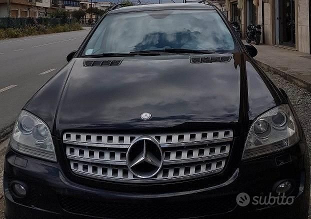 Usata Mercedes ML320 2007 Nero SUV