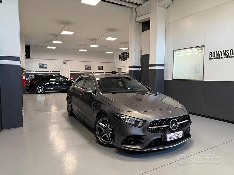 Usata Mercedes A200 Premium 149 CV (109 kW) 2019 Grigio Berlina