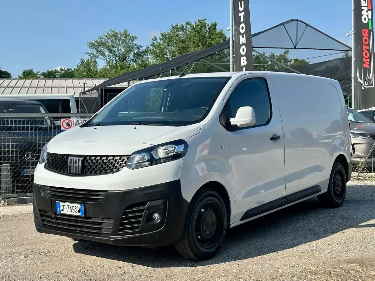 Usata Fiat Scudo 120 CV (88 kW) 2023 Bianco Furgone
