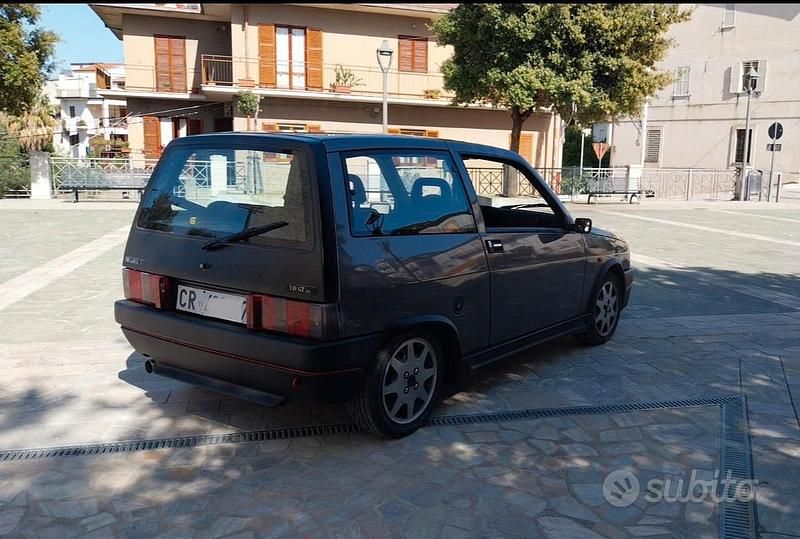 Usata Autobianchi Y10 76 CV (55 kW) 1989 Grigio Utilitaria