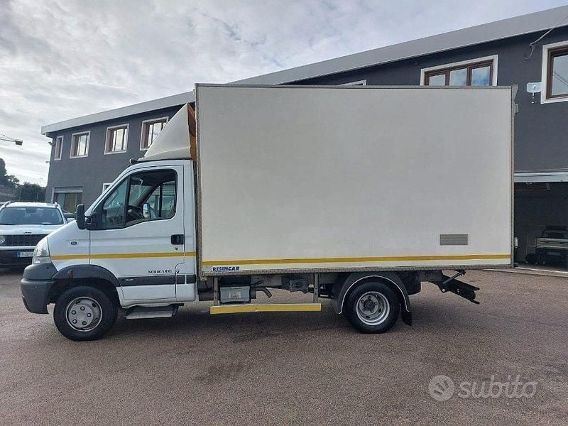 Usata Renault Master 156 CV (114 kW) 2006 Bianco Berlina