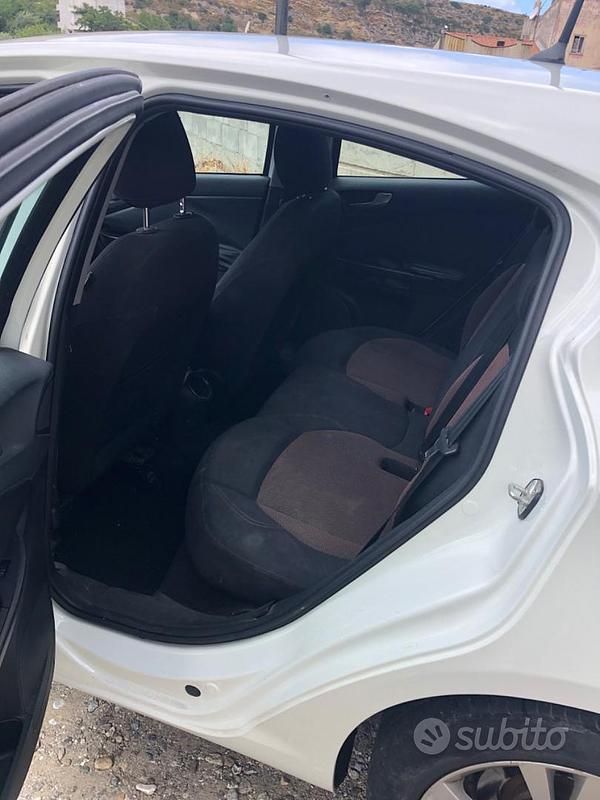 Usata Alfa Romeo Giulietta 109 CV (80 kW) 2015 Utilitaria