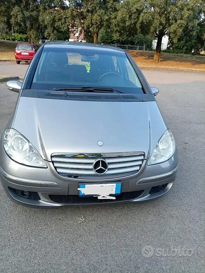 Usata Mercedes A200 2009 Grigio Berlina