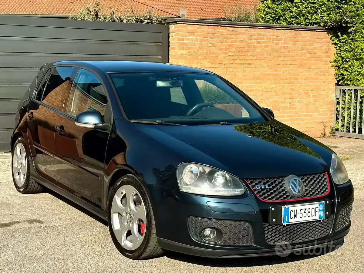 Usata VW Golf IV GTI 200 CV (147 kW) 2005 Grigio Berlina
