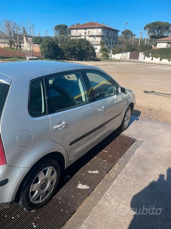 Usata VW Polo 60 CV (44 kW) 2003 Grigio Berlina