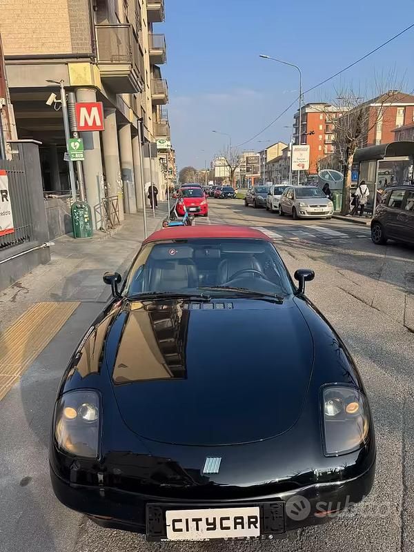 Usata Fiat Barchetta 130 CV (95 kW) 1997 Nero Cabrio