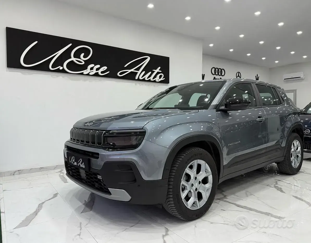 Usata Jeep Avenger Longitude 101 CV (74 kW) 2024 Grigio SUV