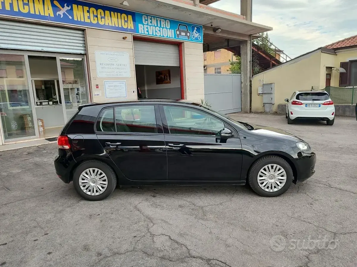 Usata VW Golf VII 105 CV (77 kW) 2012 Nero Berlina