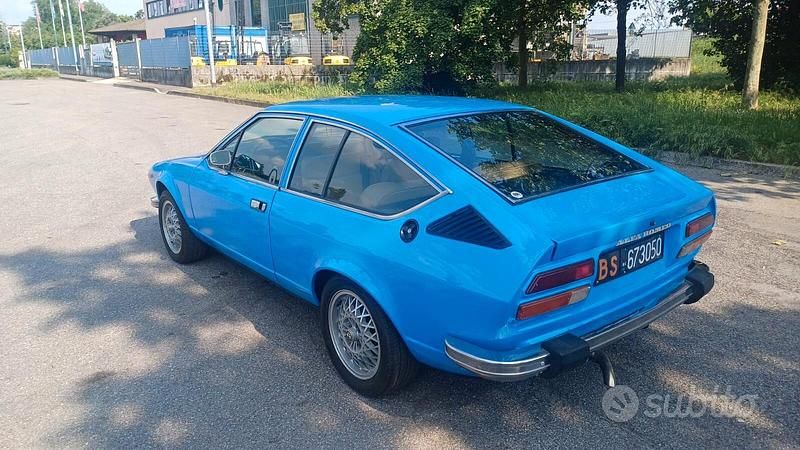Usata Alfa Romeo Alfetta 109 CV (80 kW) 1980 Blu/azzurro Berlina