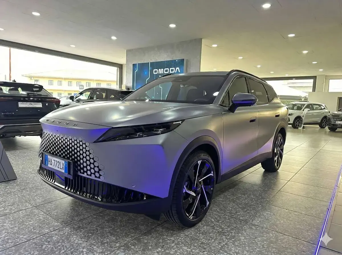 Nuova Omoda 7 143 CV (105 kW) 2026 Grigio SUV