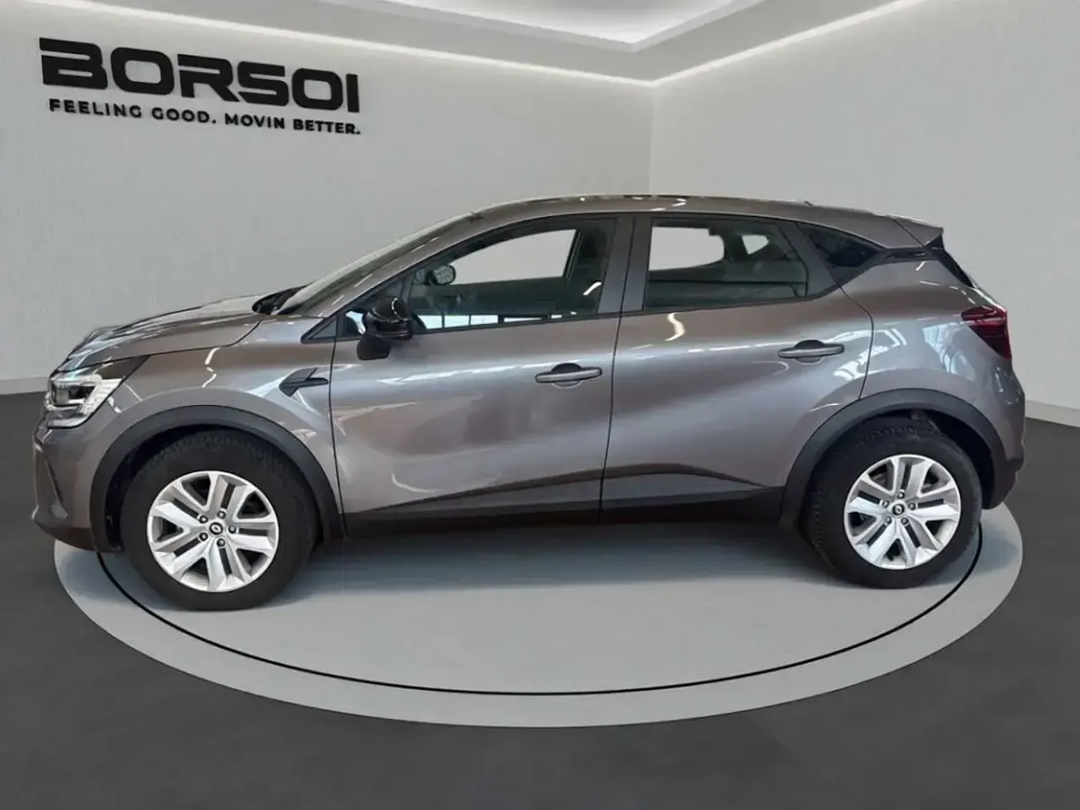 Usata Renault Captur Equilibre 101 CV (74 kW) 2023 Dark metal grey SUV