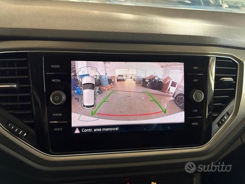 Usata VW T-Roc 150 CV (110 kW) 2022 Bianco SUV