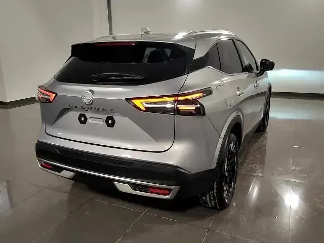Nuova Nissan Qashqai N-Connecta 158 CV (116 kW) 2026 Dark metal grey met. SUV