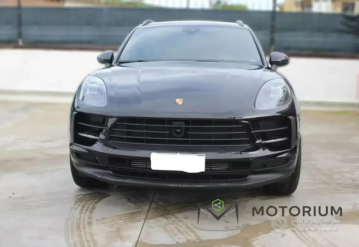 Usado Porsche Macan 245 CV (180 kW) 2019 Negro SUV