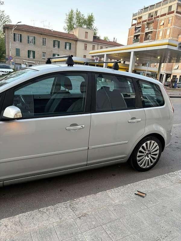 Begagnad Ford C-MAX 105 HK (77 kW) 2008 Grå Minibuss