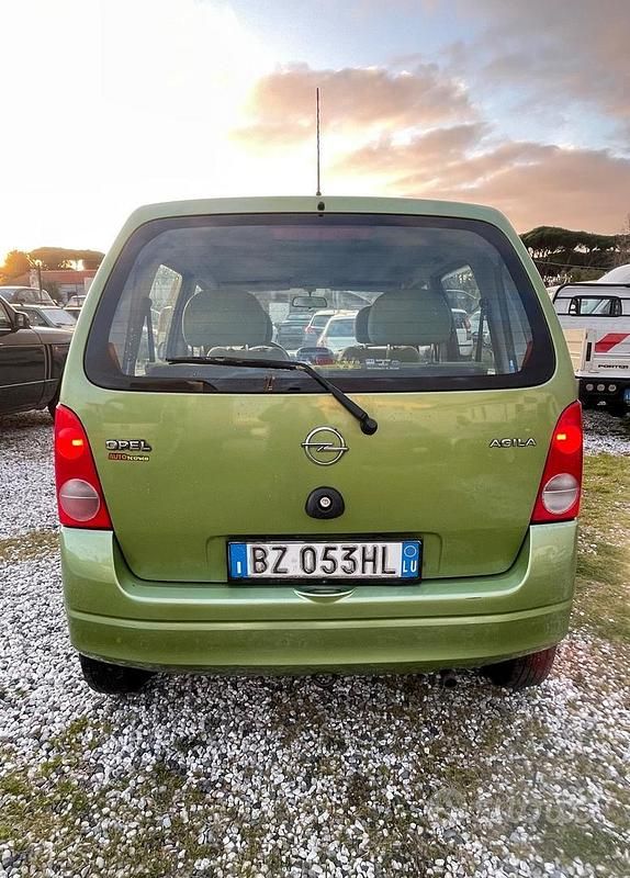 Usata Opel Agila Comfort 58 CV (42 kW) 2002 Verde Monovolume