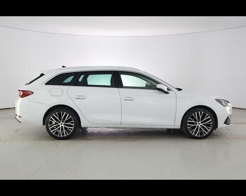 Usata Seat Leon XCELLENCE 150 CV (110 kW) 2021 Bianco Station wagon