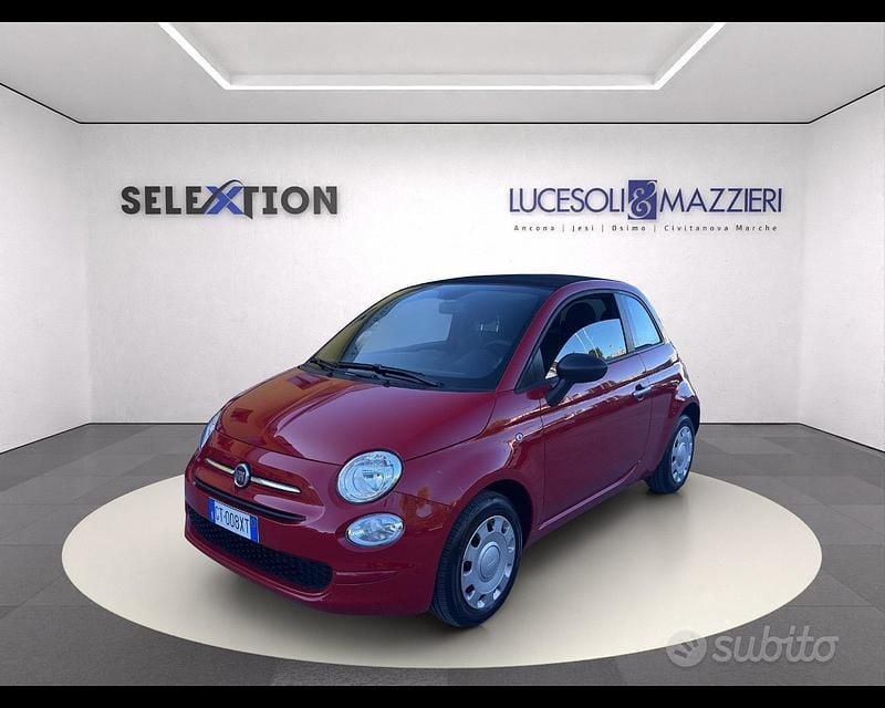 Usata Fiat 500 70 CV (51 kW) 2024 Rosso Cabrio