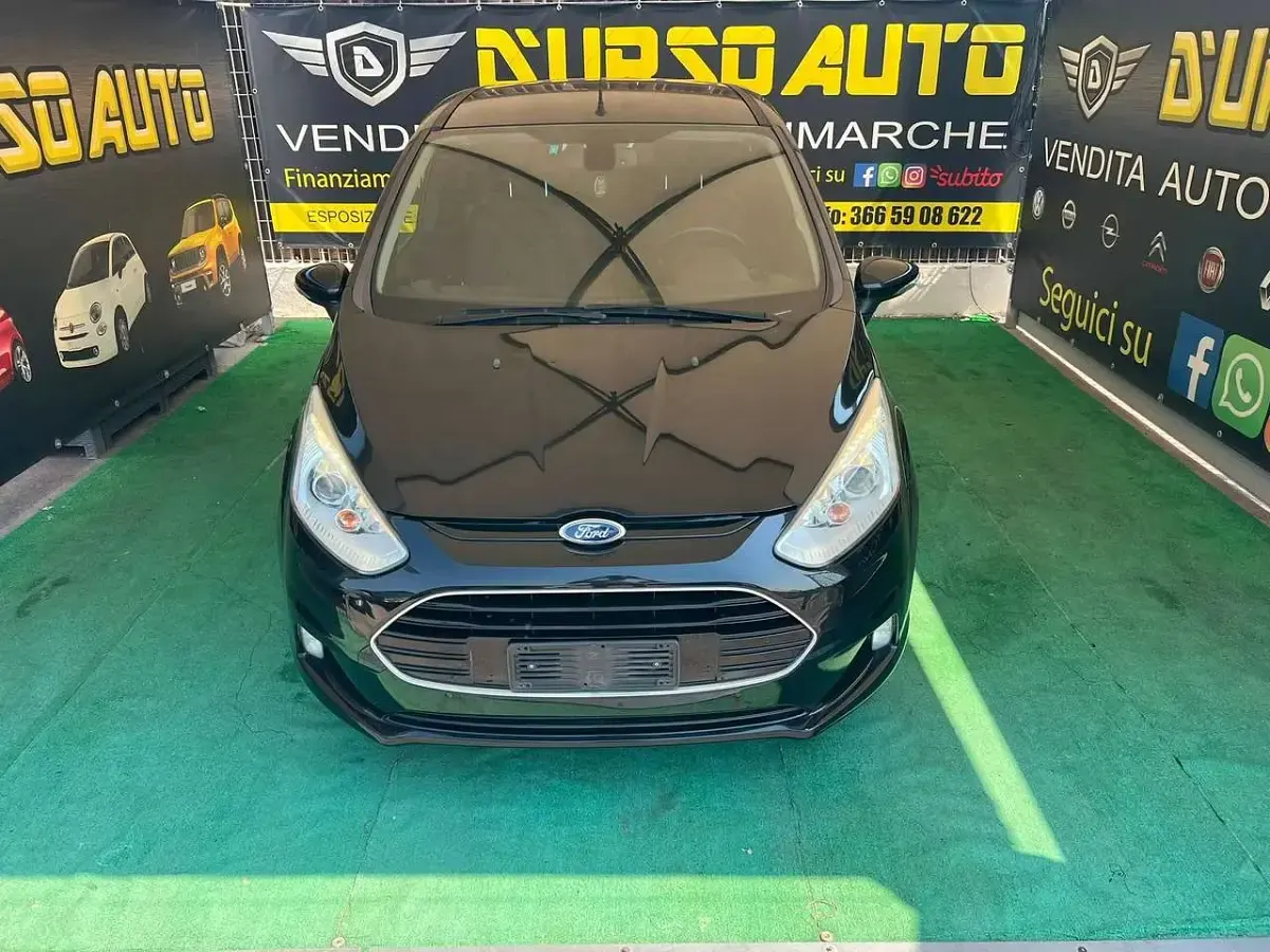 Usata Ford B-MAX Titanium 101 CV (74 kW) 2013 Metallizzato Monovolume