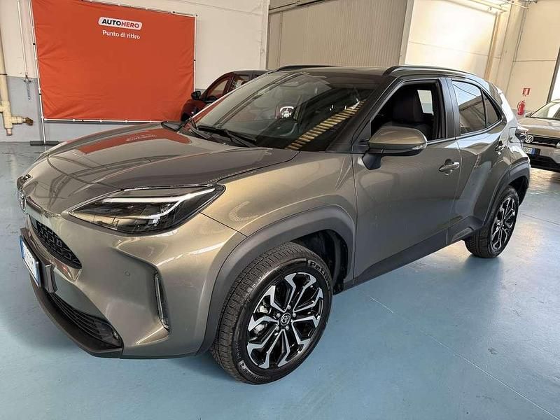 Usata Toyota Yaris Cross Lounge 116 CV (85 kW) 2024 SUV